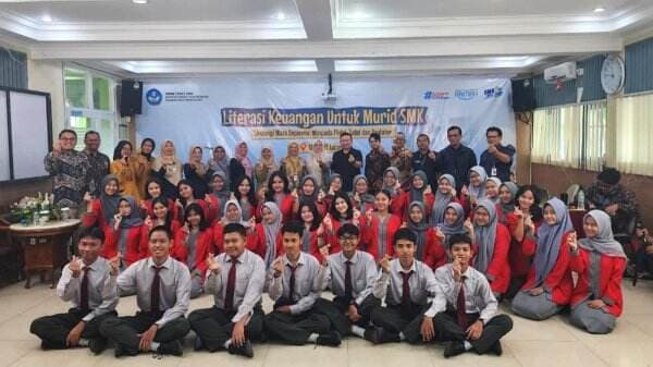 MNC Sekuritas Dukung Literasi Keuangan untuk Murid SMK, Lindungi Masa Depanmu: Waspada Pinjol, Judol dan Paylater MNC Sekuritas Dukung Literasi Keuangan untuk Murid SMK, Lindungi Masa Depanmu: Waspada Pinjol, Judol dan Paylater