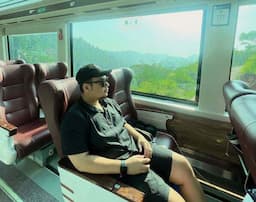 Terpukau Keindahan Pemandangan Kereta Panoramic, Turis Malaysia Sampai Bilang Begini
