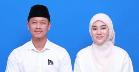 Ironi Clara Shinta, Pamer Sungkeman dan Liburan Sebelum Terbongkar Skandal VCS Suami Ironi Clara Shinta, Pamer Sungkeman dan Liburan Sebelum Terbongkar Skandal VCS Suami
