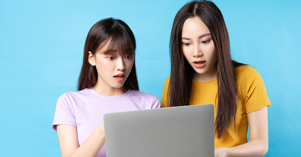 two girls shock watching