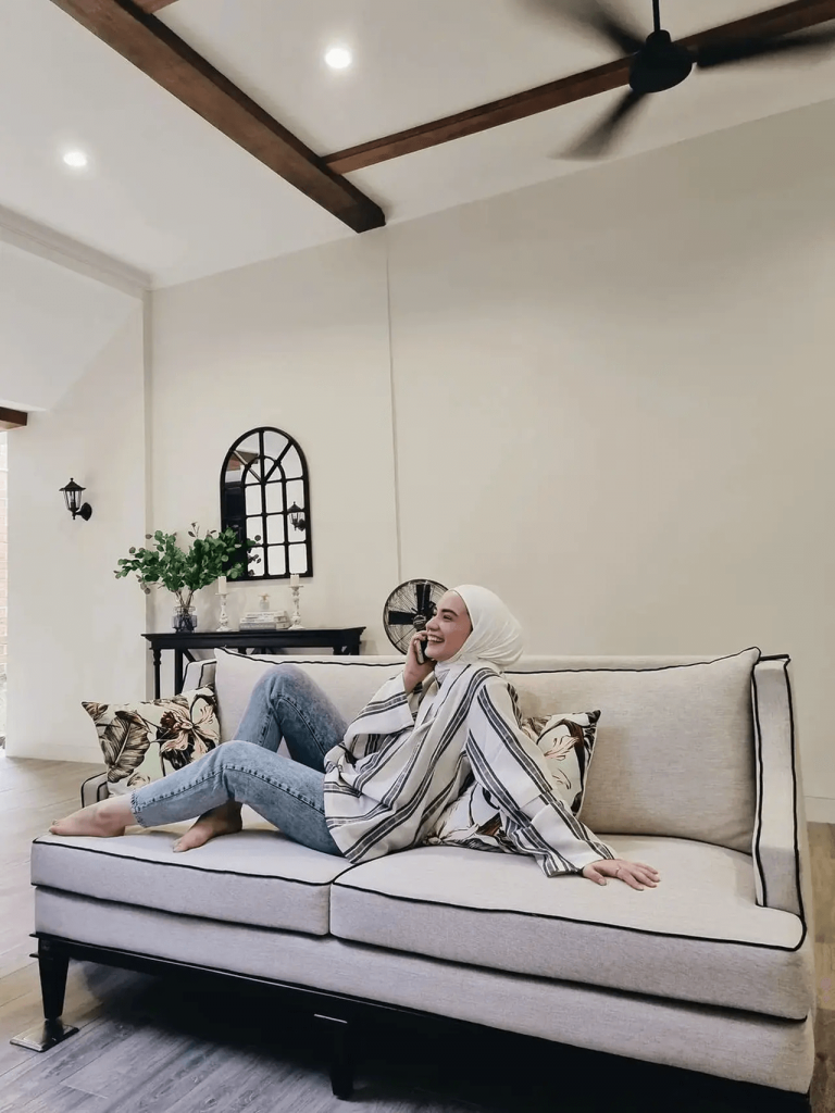 ruang tamu terbaru rumah arya saloka