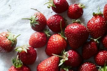 Telusuri Manfaat Strawberry, Buah Kecil nan Nikmat dengan Sejuta Manfaat