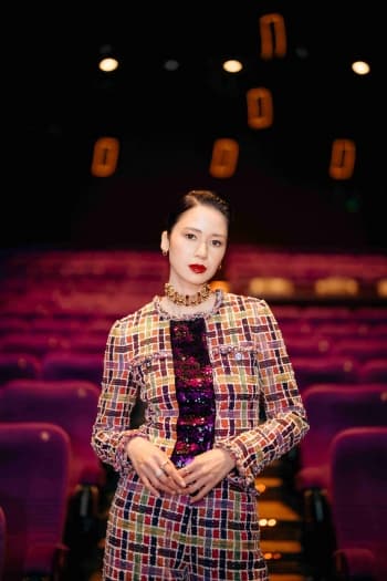 The Alpha Under 40: Laura Basuki dan Kecintaannya yang Tulus pada Seni Peran