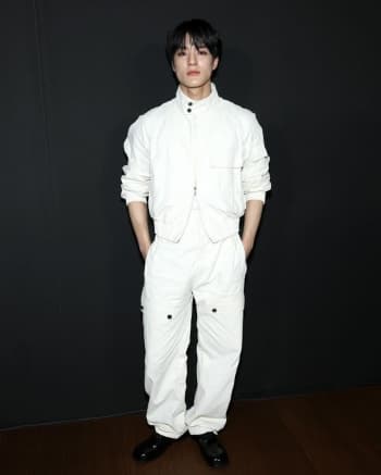 Intip Gaya Jeno NCT yang Memesona di Acara Ferragamo Milan Fashion Week