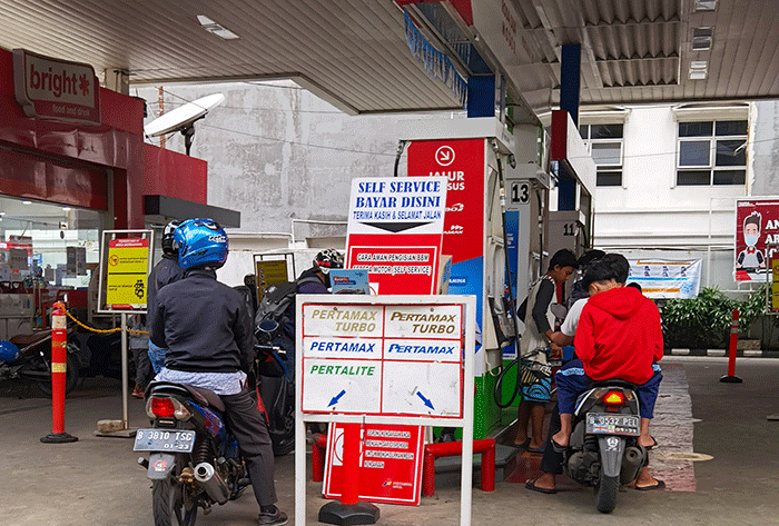 Pemerintah Tak Akan Naikkan Harga BBM Bulan Depan