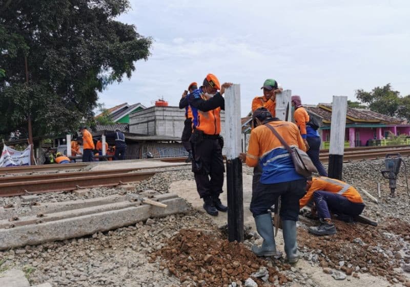 Evaluasi Total Keamanan Transportasi Massal, BP BUMN Bidik Perbaikan 1.800 Lintasan Kereta