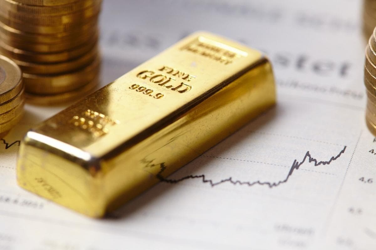 Harga Emas Melonjak 3 Persen Terdorong Harapan Kesepakatan Damai AS-Iran