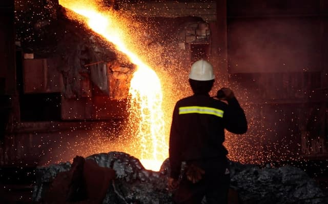 Perkuat Struktur Permodalan, MDKA Mau Private Placement 2,44 Miliar Saham