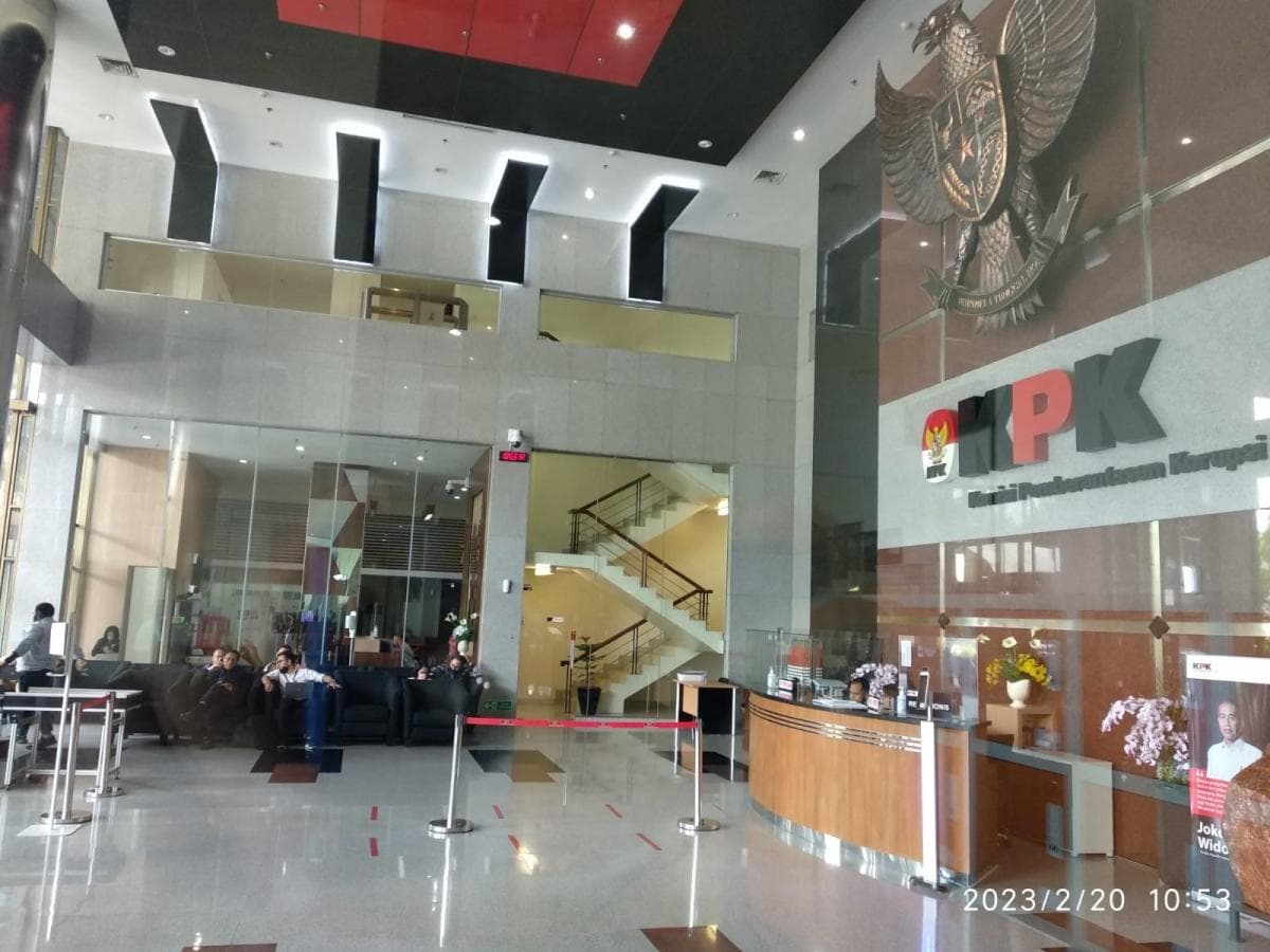 Usut Kasus Pemerasan Bupati Sudewo, KPK Geledah Rumah Mantan Pj Sekda Pati