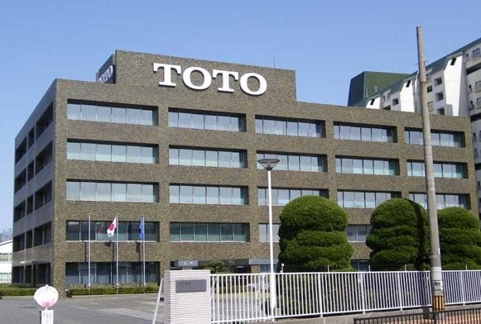 Wadirut Surya Toto (TOTO) Mengundurkan Diri, Manajemen Siapkan RUPS