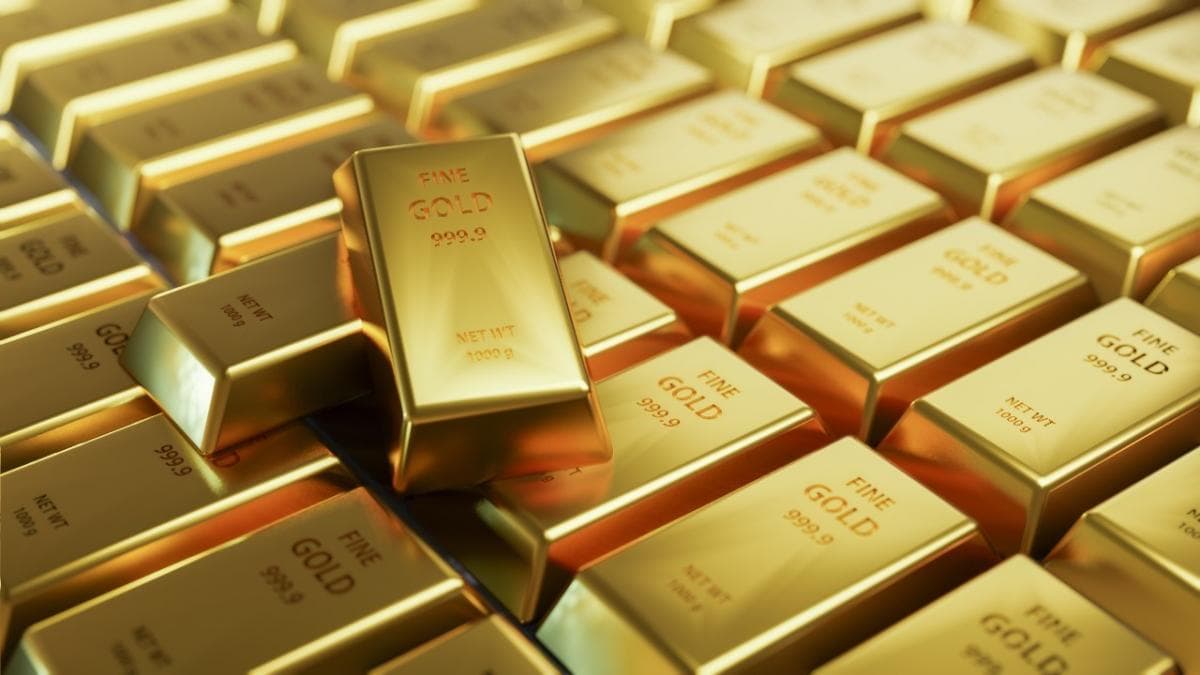 Harga Emas Dunia Turun Tertekan Yield Obligasi dan Dolar AS