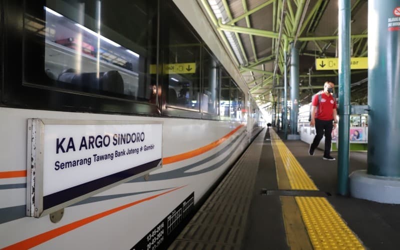 Empat Perjalanan Kereta dari Jakarta Ini Dibatalkan Imbas KA Bangunkarta Anjlok