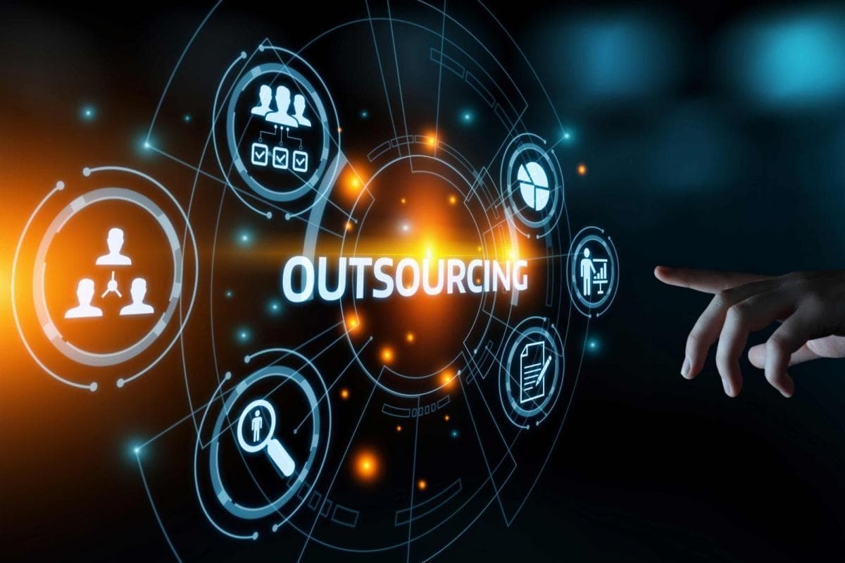 Kemnaker Batasi Penggunaan Tenaga Kerja Outsourcing, Hanya Enam Sektor yang Diperbolehkan