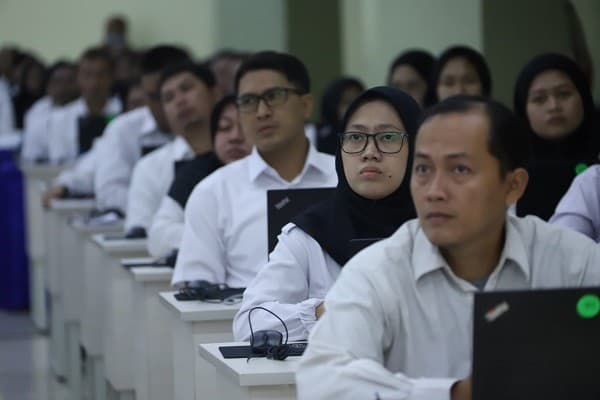Belanja Pegawai Daerah Dibatasi, Pemerintah Pastikan Tak Ada PHK PPPK