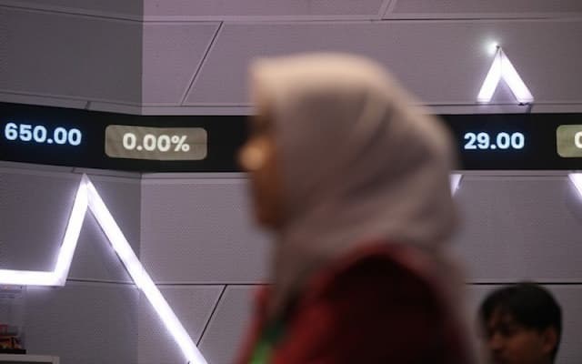 IHSG Diproyeksi Masih Tertekan Aksi Jual, Cek Pergerakan Saham BMRI-TLKM