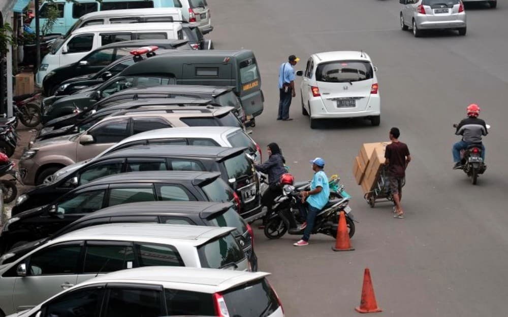 Parkir di Pasar Tanah Abang Capai Rp100 Ribu, Gubernur DKI Dorong Polisi Tindak Jukir Liar