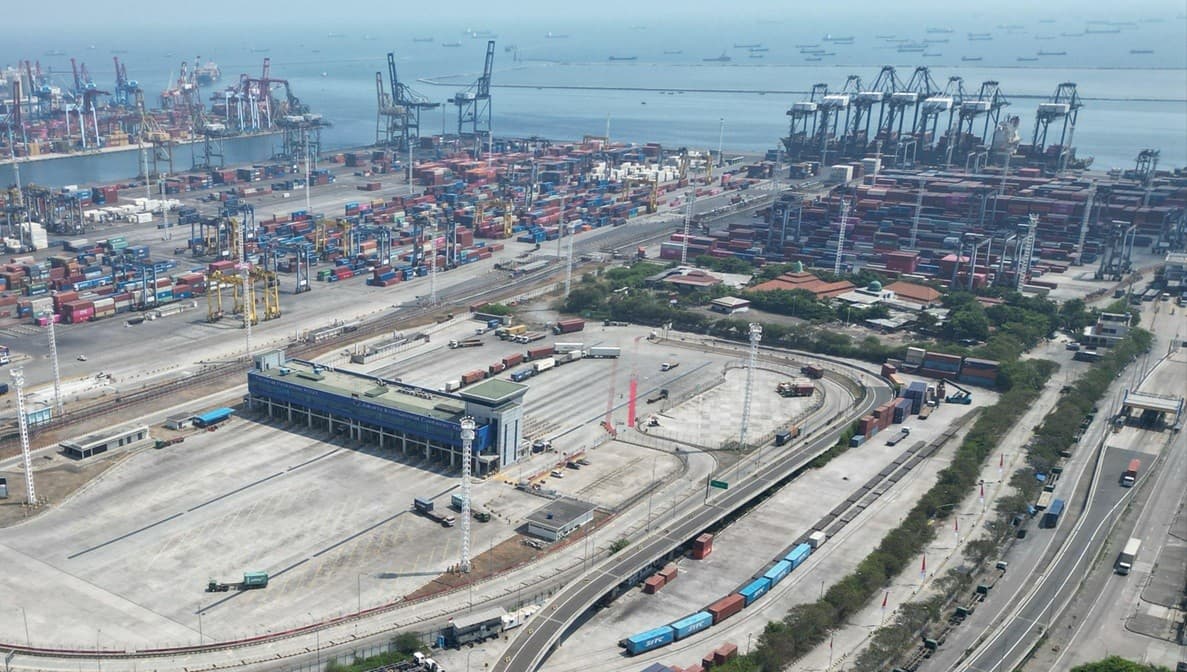 Pelindo Diminta Tak Hanya Fokus Bisnis Kargo