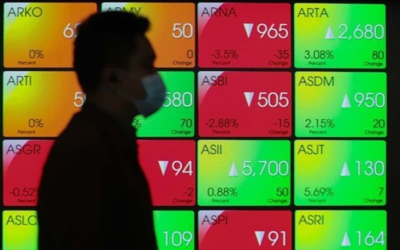 IHSG Masih Rentan Terkoreksi di Awal Pekan Depan, Cek Analisa Empat Saham Ini