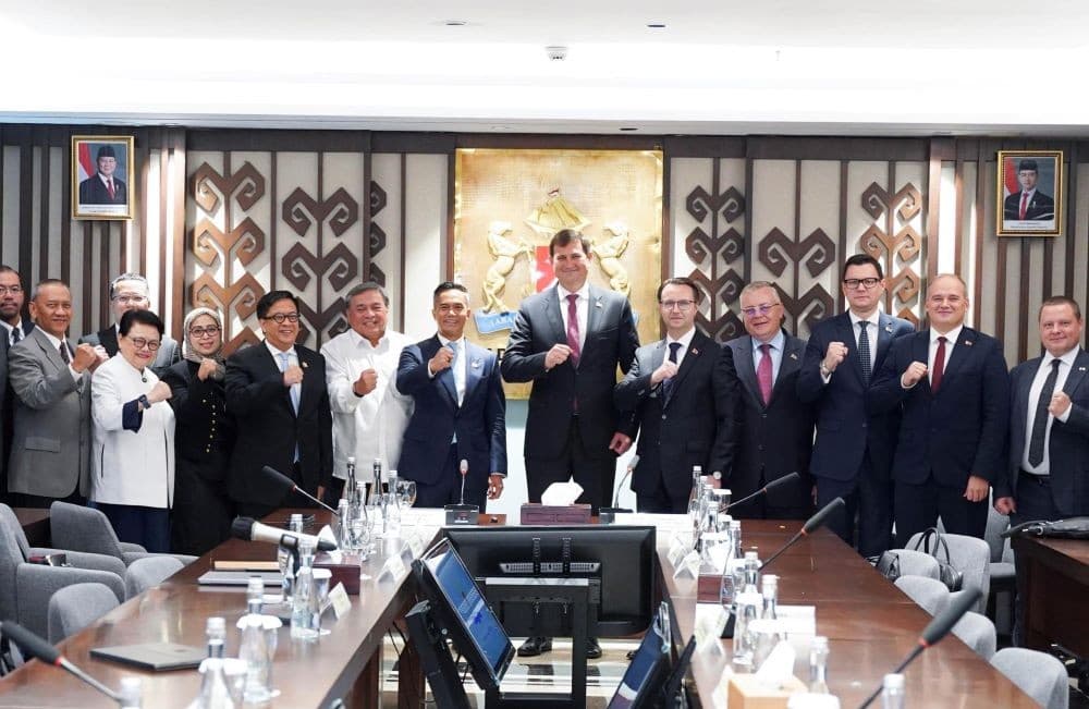 Kadin Jajaki Kerja Sama Industri Pupuk hingga Alat Berat dengan Belarus