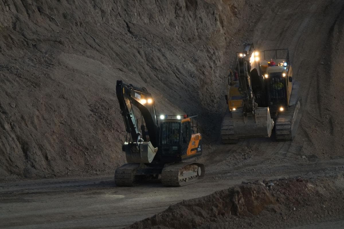 Merdeka Gold (EMAS) Bidik Produksi Tambang Emas Pani 115 Ribu Ounce di 2026