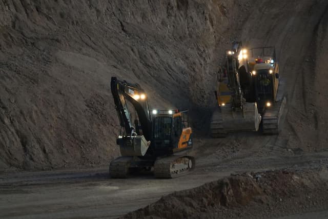 Merdeka Gold (EMAS) Bidik Produksi Tambang Emas Pani 115 Ribu Ounce di 2026