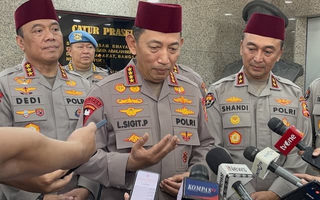 Sikap Kapolri Listyo Sigit Tolak Polri di Bawah Kementerian Sejalan dengan Prinsip Konstitusi