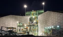 Merdeka Gold (EMAS) Mulai Ore Feeding di Tambang Pani