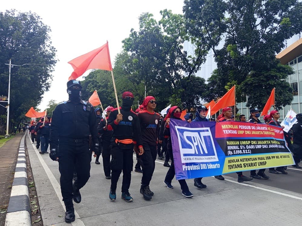 Ribuan Buruh Bakal Konvoi Sepeda Motor Gelar Demo di Istana, Tuntut Revisi UMP DKI 2026