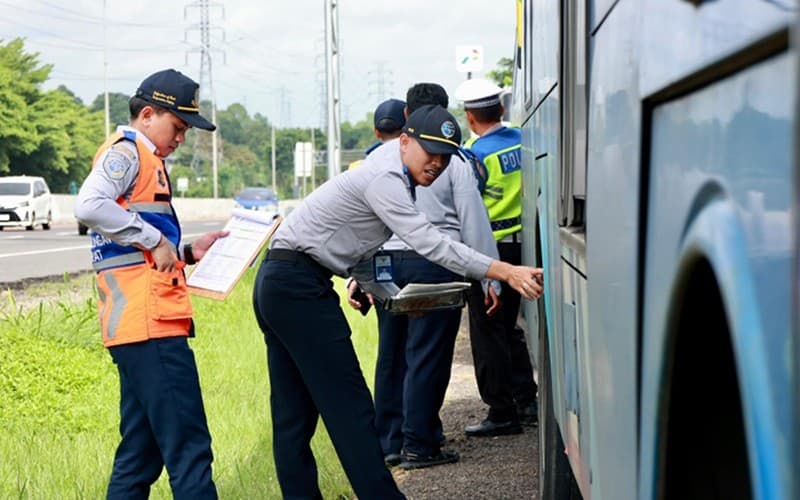 Kemenhub Bekukan Izin PO Cahaya Trans Imbas Kecelakaan Maut di Tol Krapyak