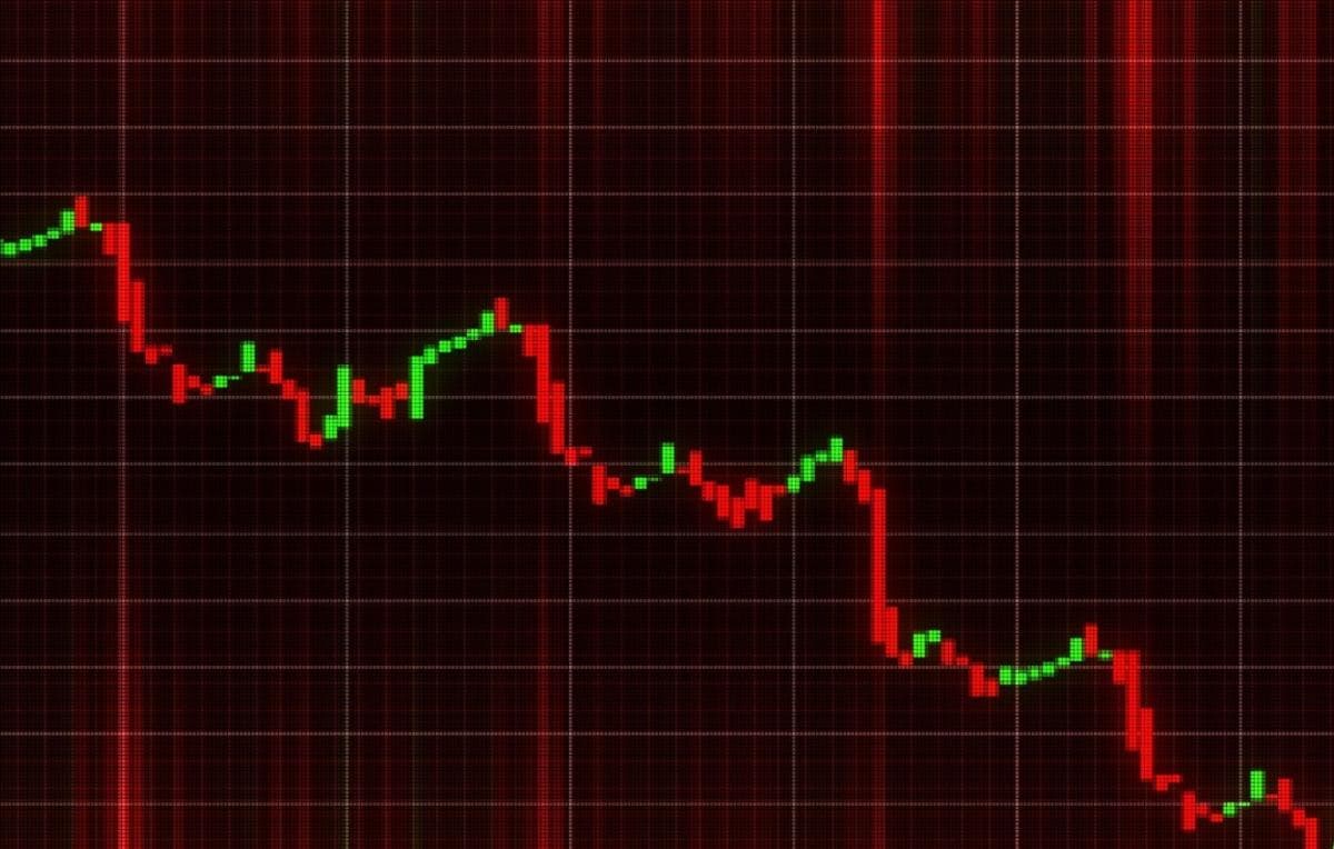 Saham HILL Parkir di Level Rp50 Imbas Anak Usaha Digugat PKPU
