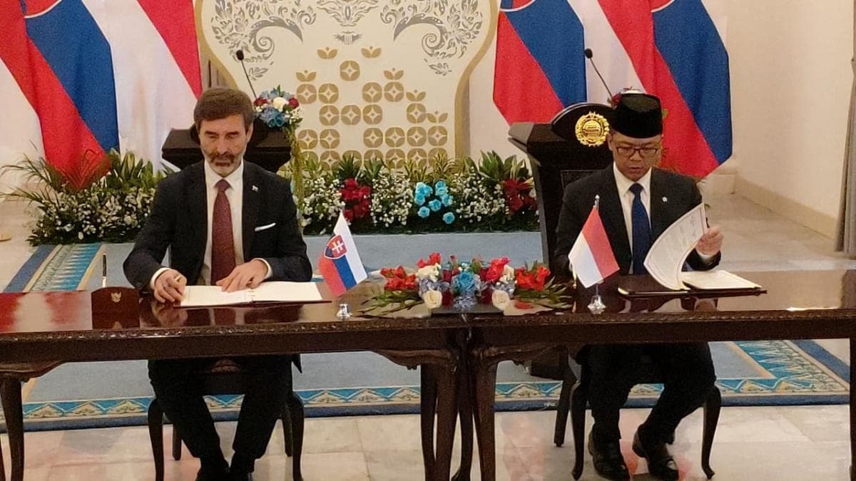 Indonesia-Slovakia Sepakat Terapkan Bebas Visa Bagi Pemegang Paspor Diplomatik dan Kedinasan