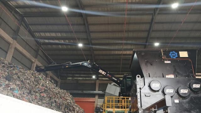 Kementerian ESDM Targetkan Pembangkit Listrik Tenaga Sampah Beroperasi di 2027