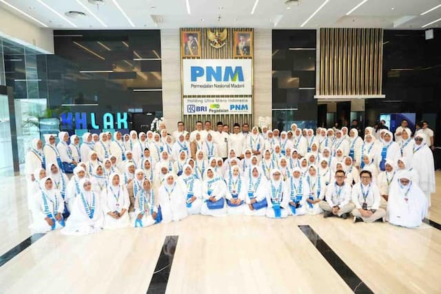 Kisah Ibu Mekaar Menuju Tanah Suci: PNM Temani Hidup Saya dari Nol Hingga Bisa Sekolahkan Anak