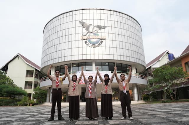 Prabowo Teken Perpres SMA Unggul Garuda, Ada 2 Jenis Sekolah, Ini Perbedaannya