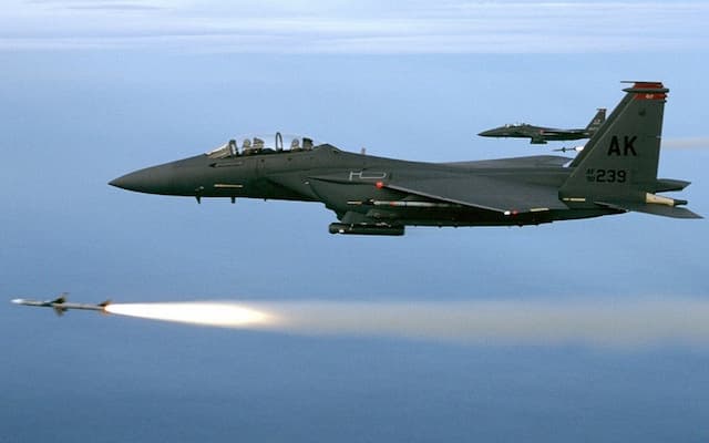 Salah Sasaran, 3 Pesawat Tempur F-15 AS Ditembak Militer Kuwait