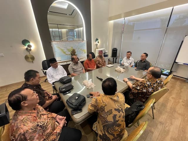 Guru Besar hingga Praktisi Pemerintahan Datangi Kediaman JK Bahas Defisit Anggaran