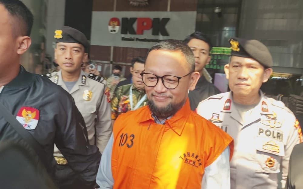 Mantan Stafsus Menag Gus Alex Ditahan KPK  