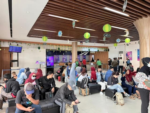 Okupansi Kereta Arus Balik Capai 79 Persen, Tiket Tersisa 198.535 Kursi hingga 1 April