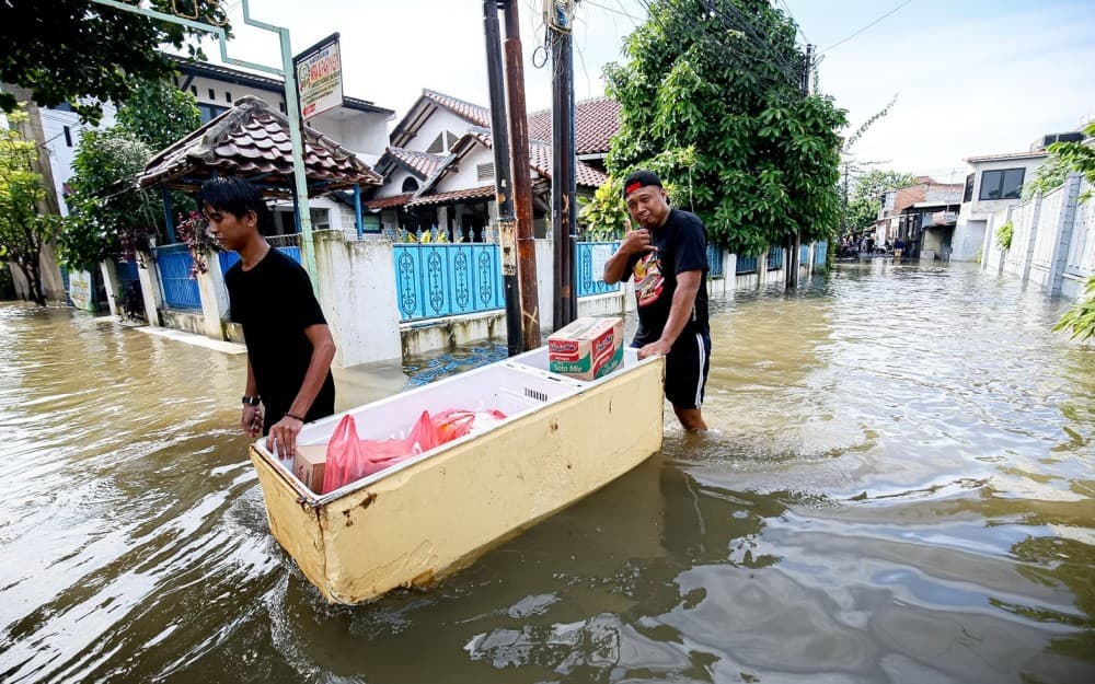 Hari Kedua Lebaran 2026, Banjir Kepung Kampung Jati Jaktim 