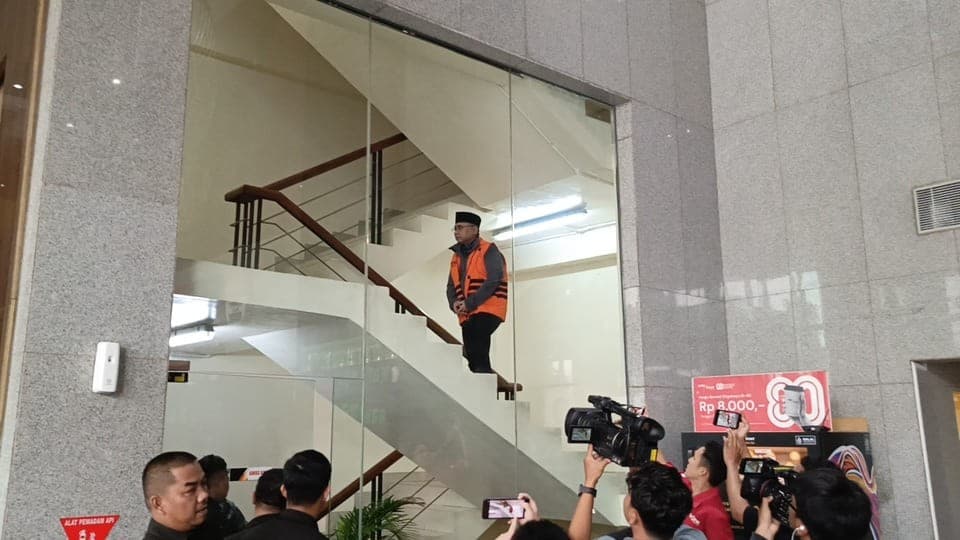 Sempat Jadi Tahanan Rumah saat Lebaran, Gus Yaqut Bersyukur Bisa Sungkem ke Ibu