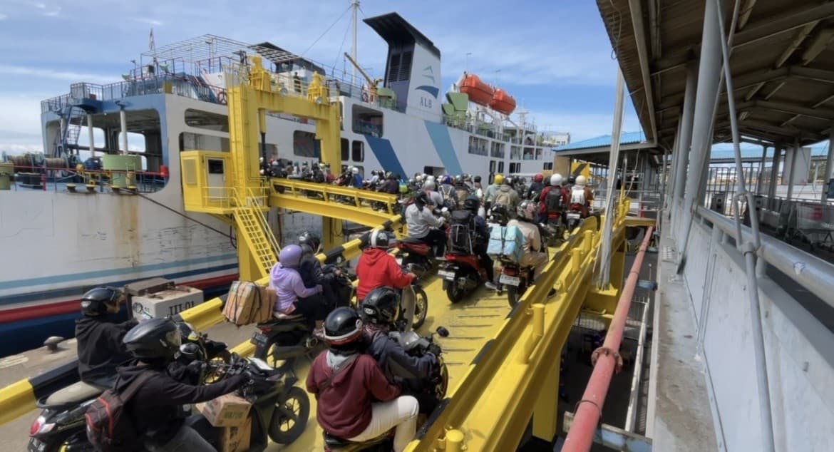 Jelang Puncak Arus Balik Lebaran 2026, ASDP Tambah Lajur Buffer Zone untuk Motor di Bakauheni