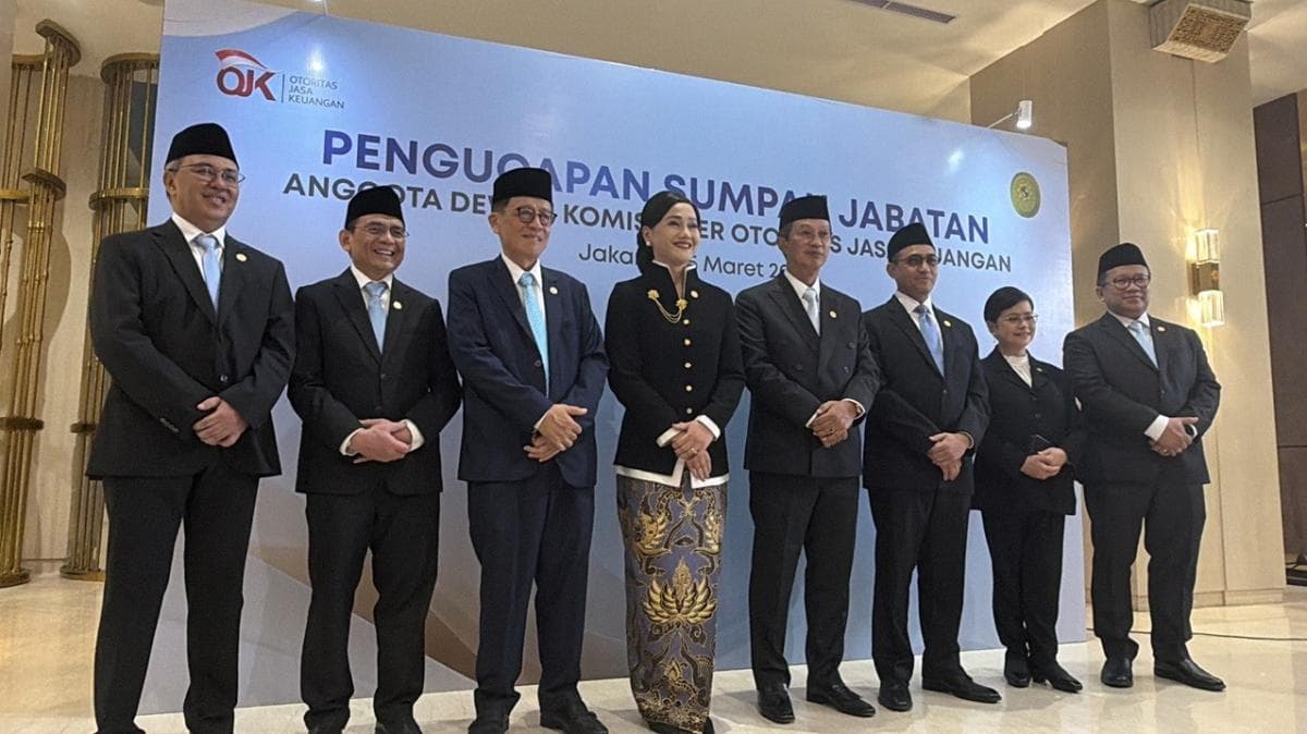 Pimpinan OJK Baru Langsung Rapat Perdana Dewan Komisioner usai Dilantik