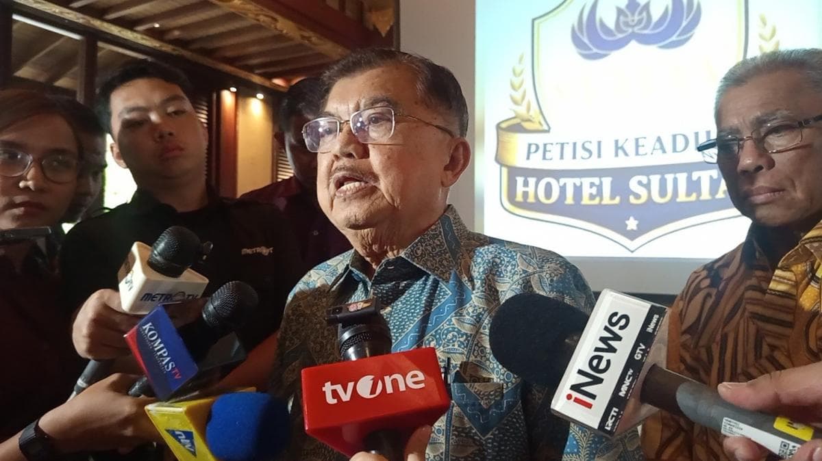 Jusuf Kalla: Kebijakan Hemat BBM Bisa Diatasi dengan ASN Naik Angkutan Umum