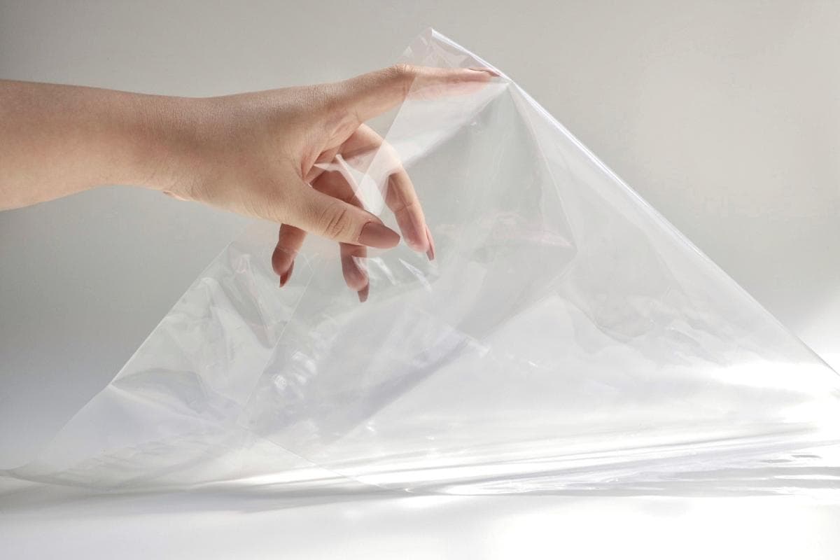 Rantai Pasok Terganggu Konflik Global, Produsen Plastik Cari Formula Produksi Baru