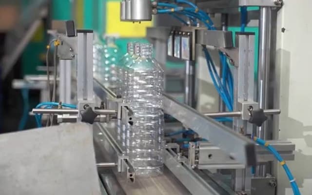 Aspra (ASPR) Genjot Impor Bahan Baku Plastik Imbas Pasokan Lokal Terbatas