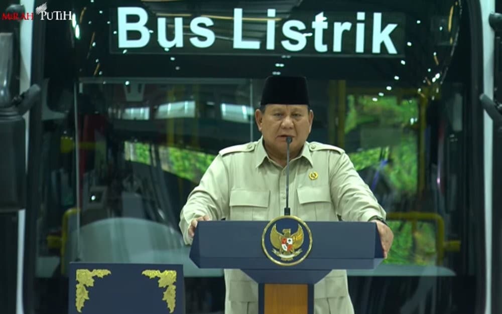 Kunjungi Pabrik Kendaraan Listrik, Prabowo: Kebangkitan Teknologi Bangsa