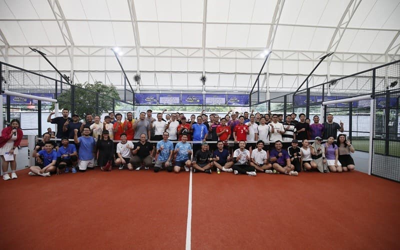32 Tim Ramaikan IDX Channel Capital Market Padel Competition