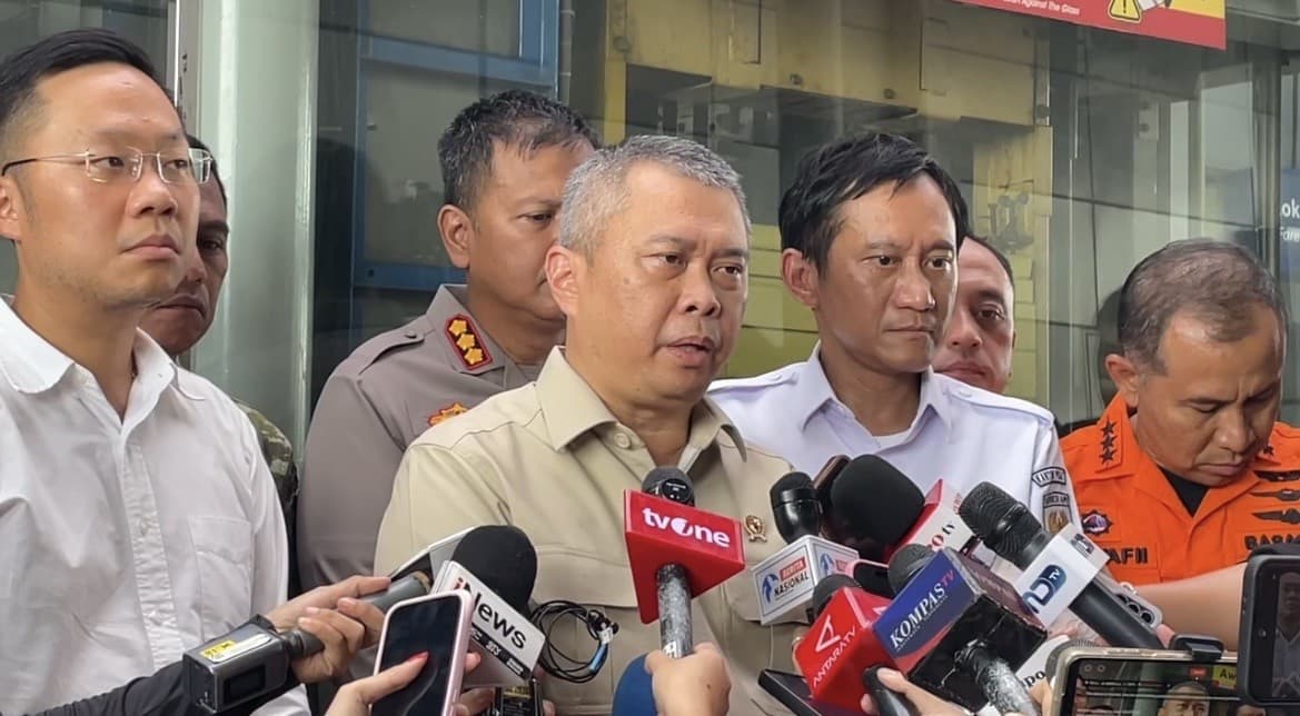 Evaluasi Pascakecelakaan Kereta, Menhub Perintahkan Dirjen Perhubungan Darat Temui Green SM