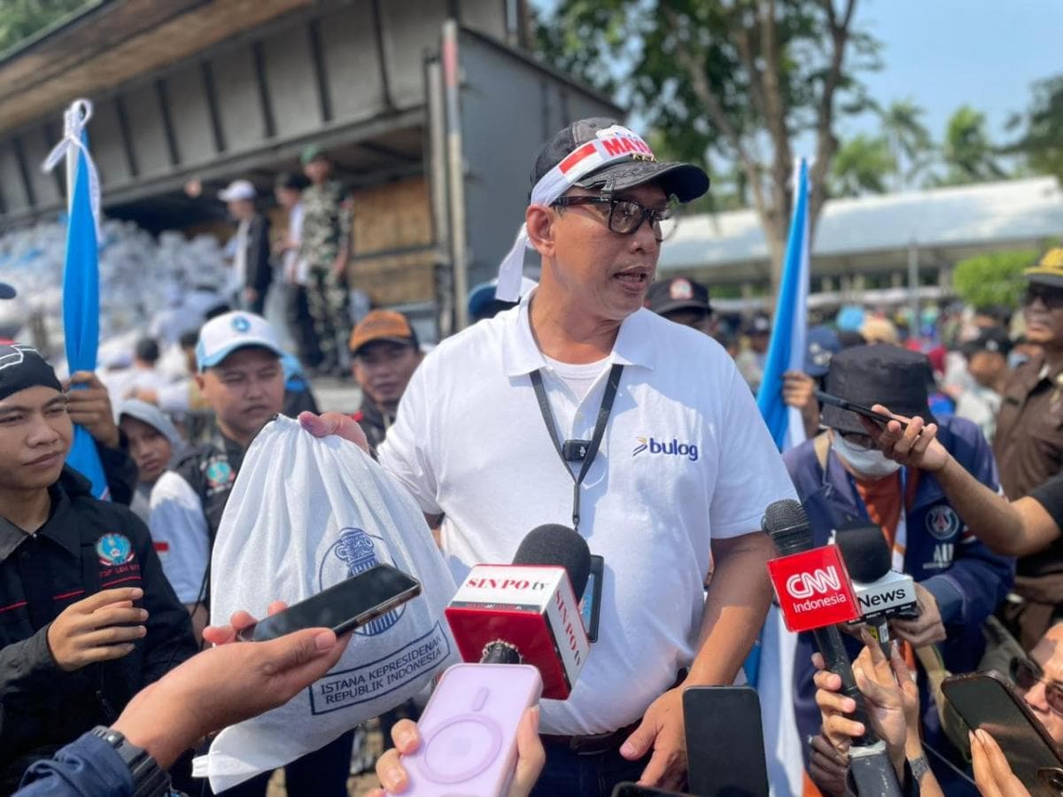 Hari Buruh 2026, Bulog Bagikan 350.000 Paket Sembako di Monas, Ini Isinya