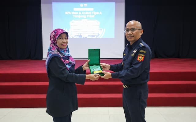 Bea Cukai Tanjung Priok Terima Kunjungan Lapangan Mahasiswa UPN Veteran Jakarta